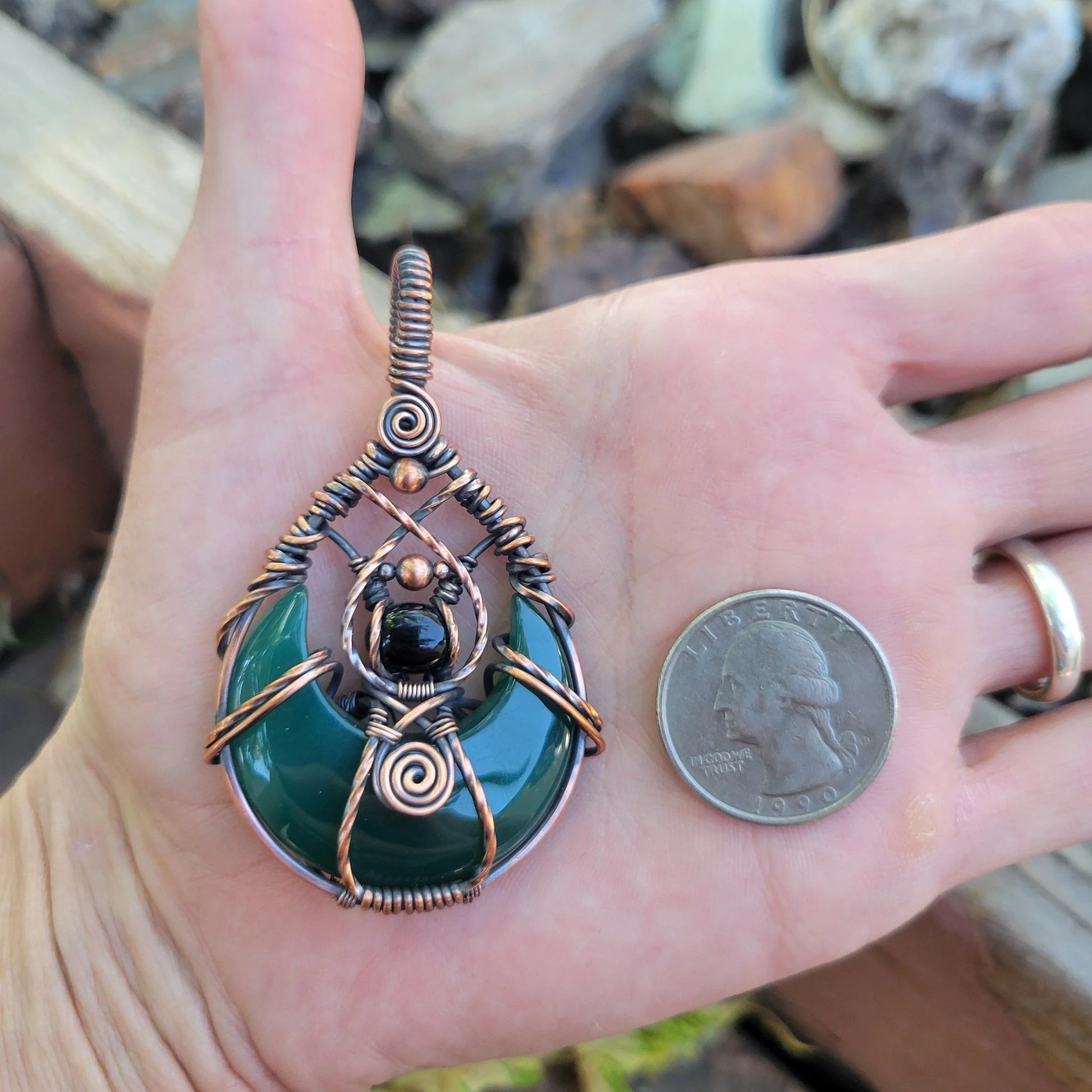 Handcrafted Black Onyx and Green Onyx Oxidized Copper Moon Pendant Necklace — product image 9