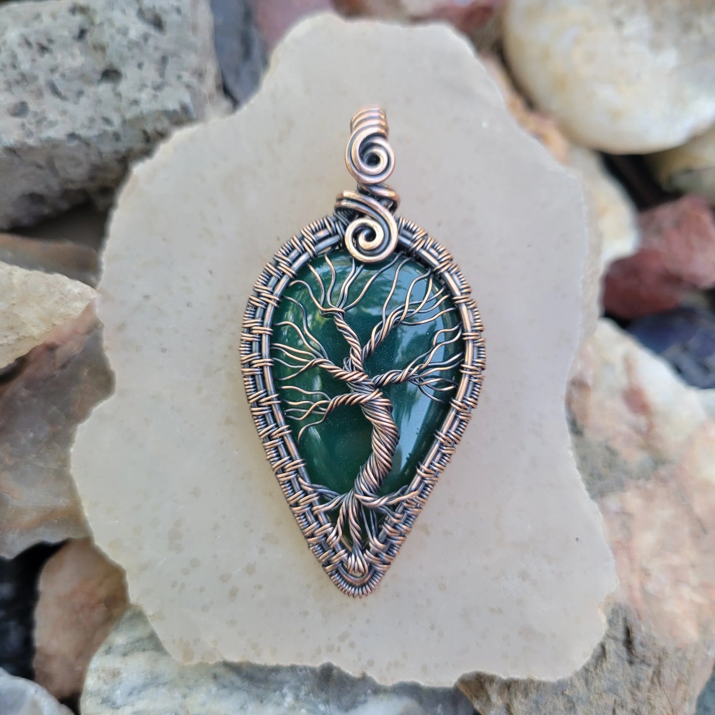 Handcrafted Green Onyx Oxidized Copper Tree of Life Pendant Necklace — product image 7