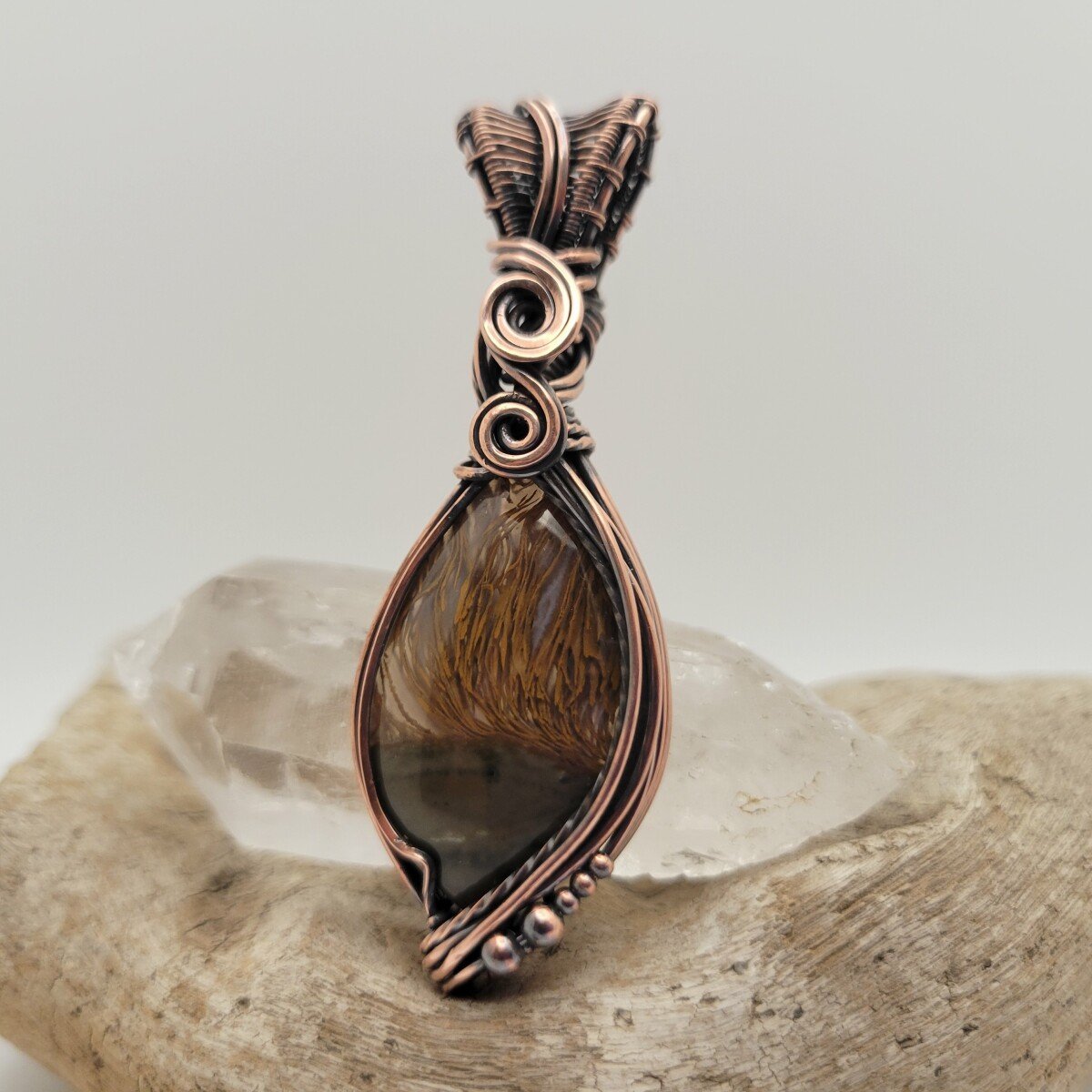 Handcrafted Priday Thunderegg Agate Copper Pendant Necklace — reverse view