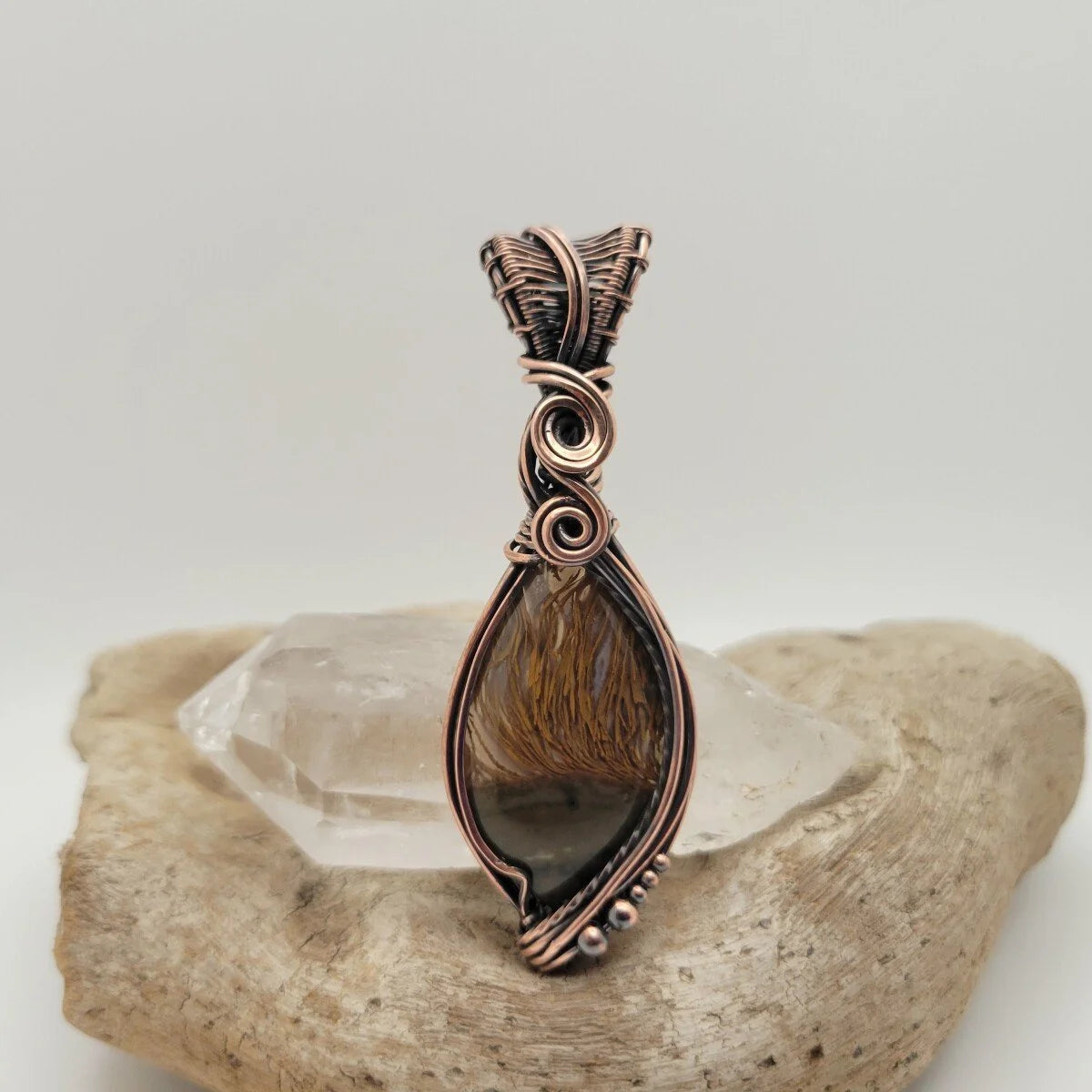 Handcrafted Priday Thunderegg Agate Copper Pendant Necklace — product image 7