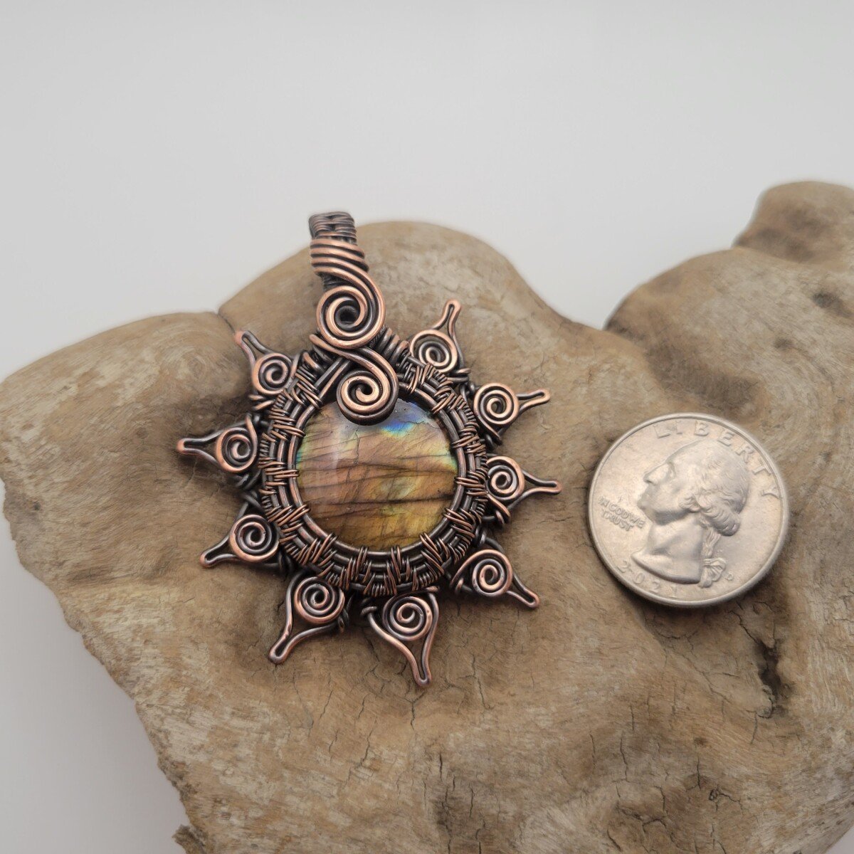 Handcrafted Labradorite Copper Sun Pendant Necklace — product image 8