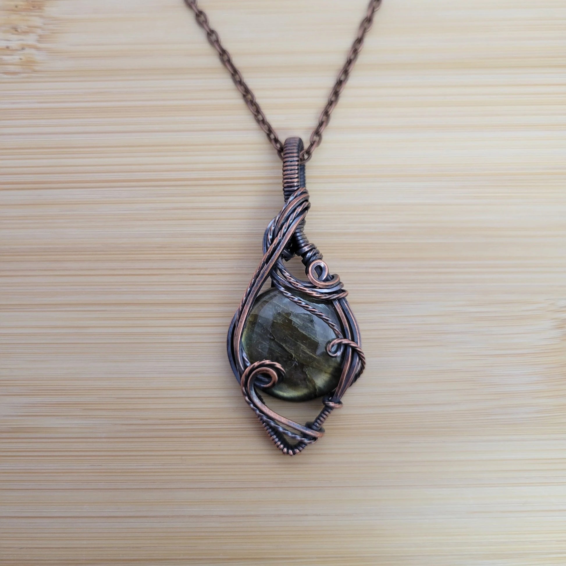 Handcrafted Labradorite Copper Pendant Necklace — product image 6