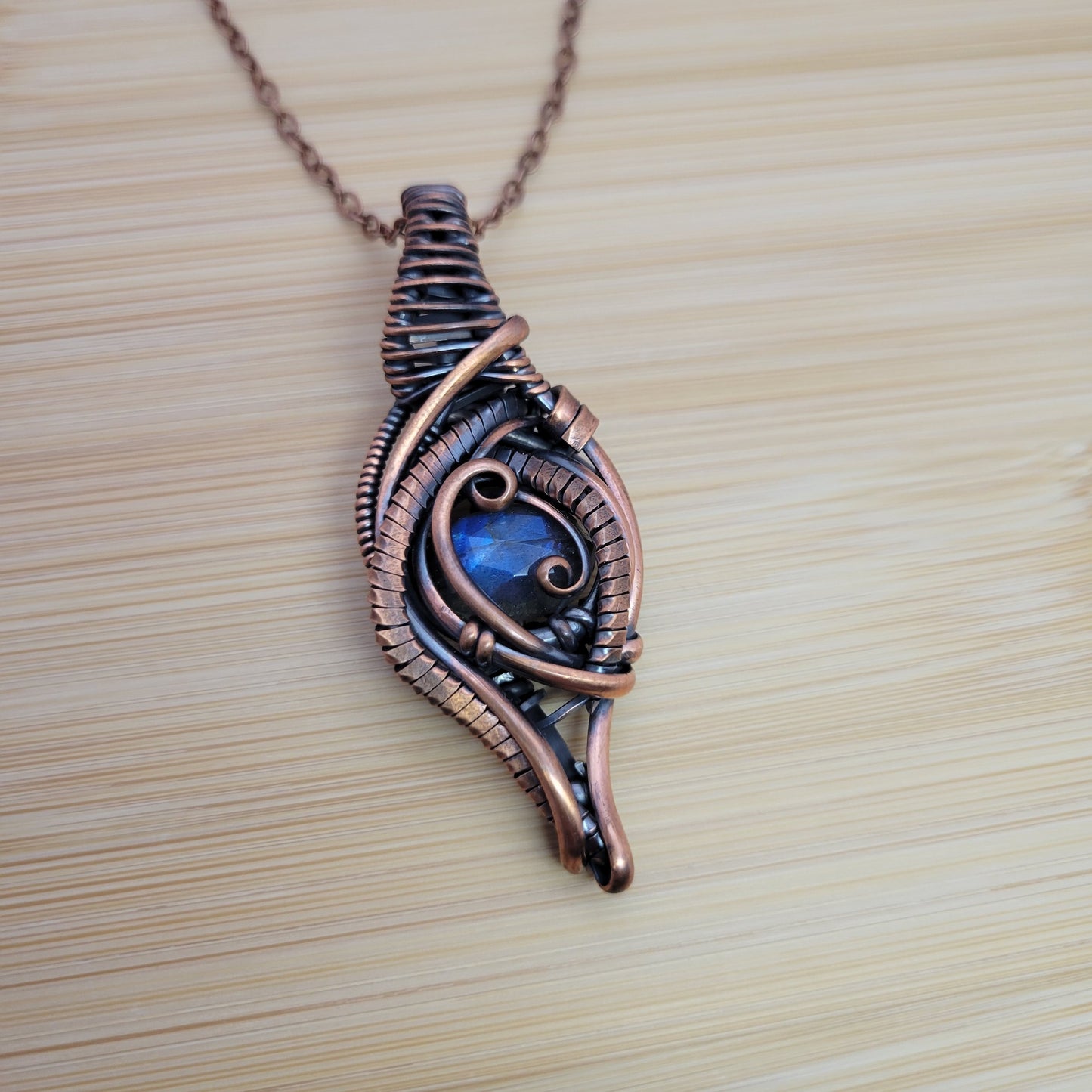Handcrafted Labradorite Copper Pendant Necklace — product image 6