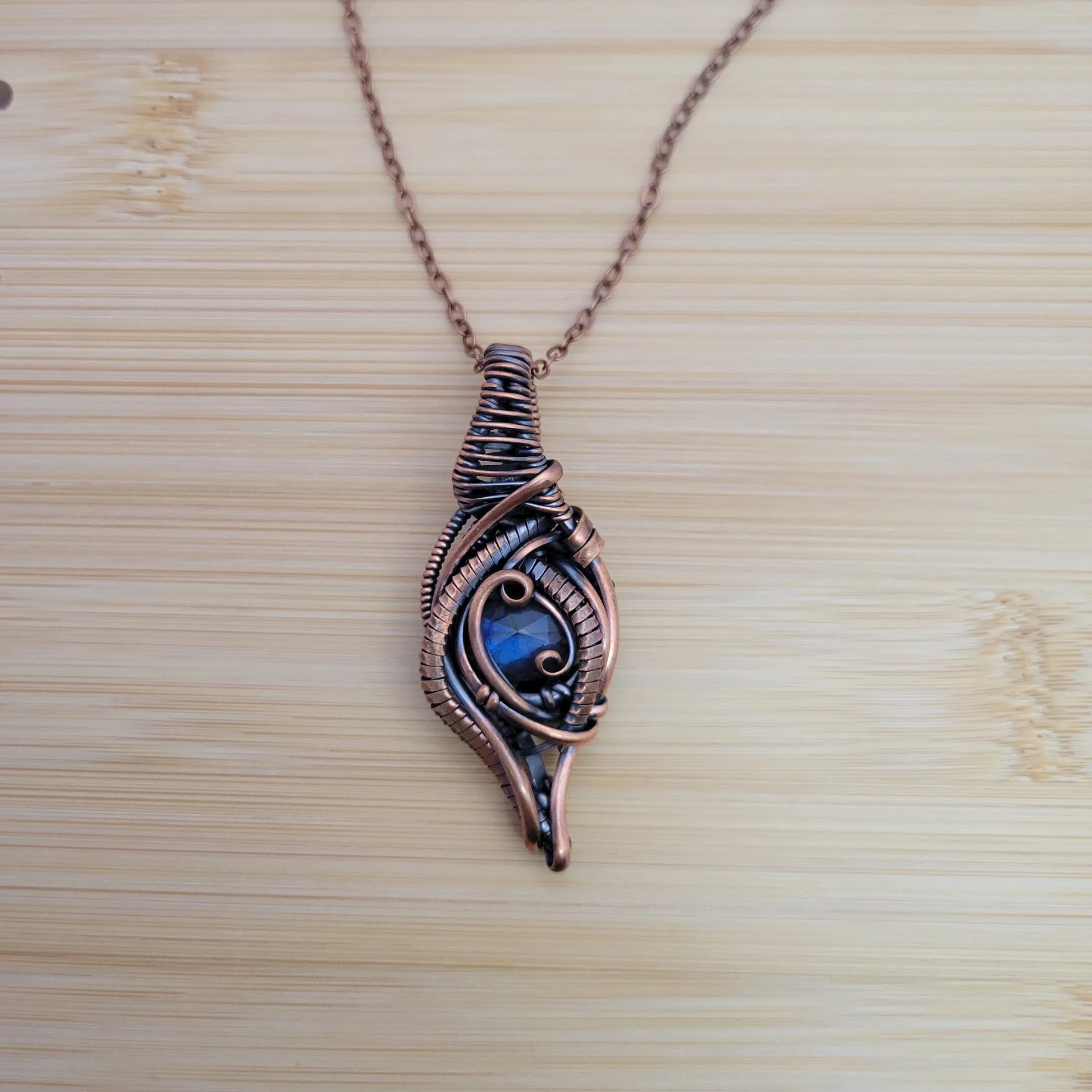 Handcrafted Labradorite Copper Pendant Necklace — close-up