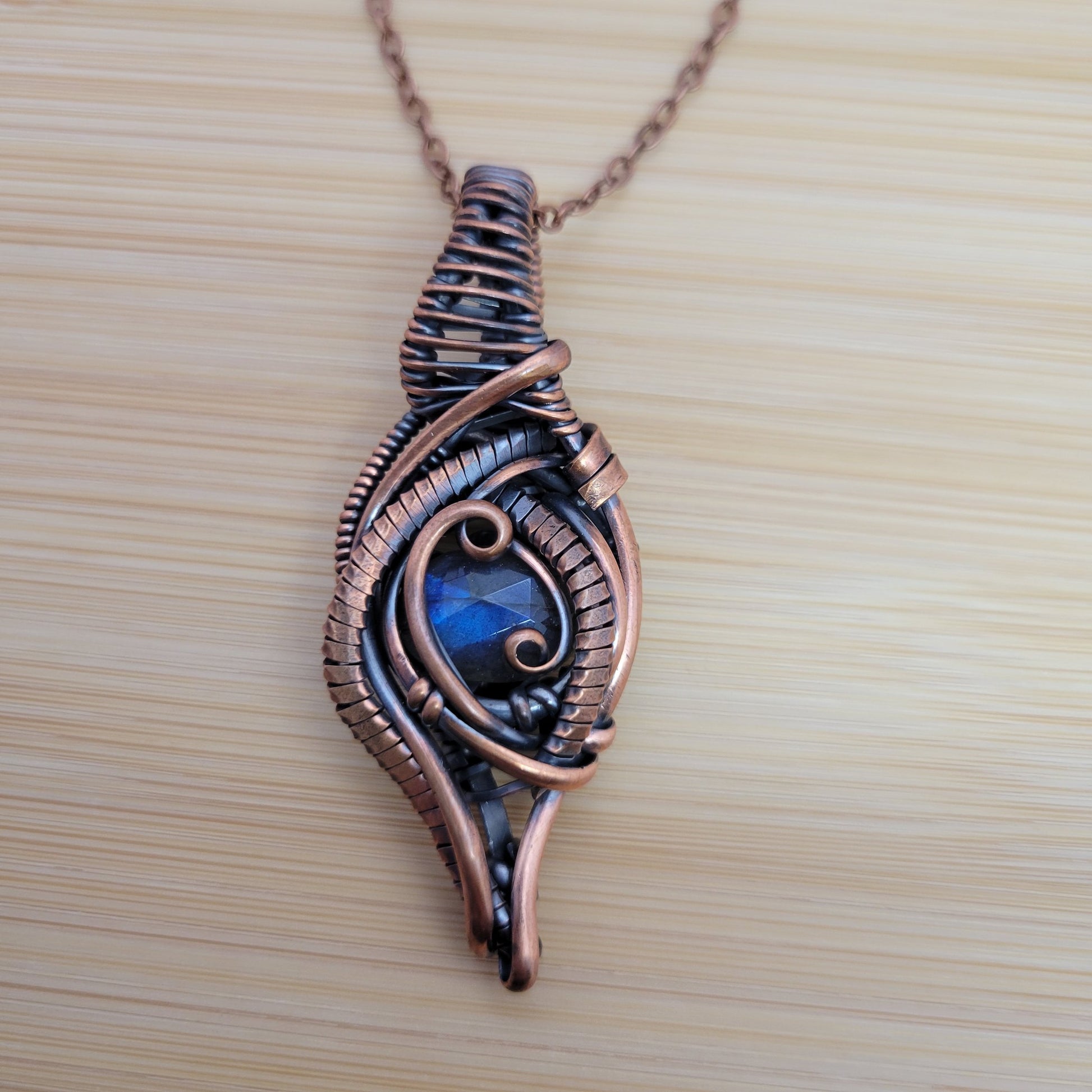 Handcrafted Labradorite Copper Pendant Necklace — reverse view