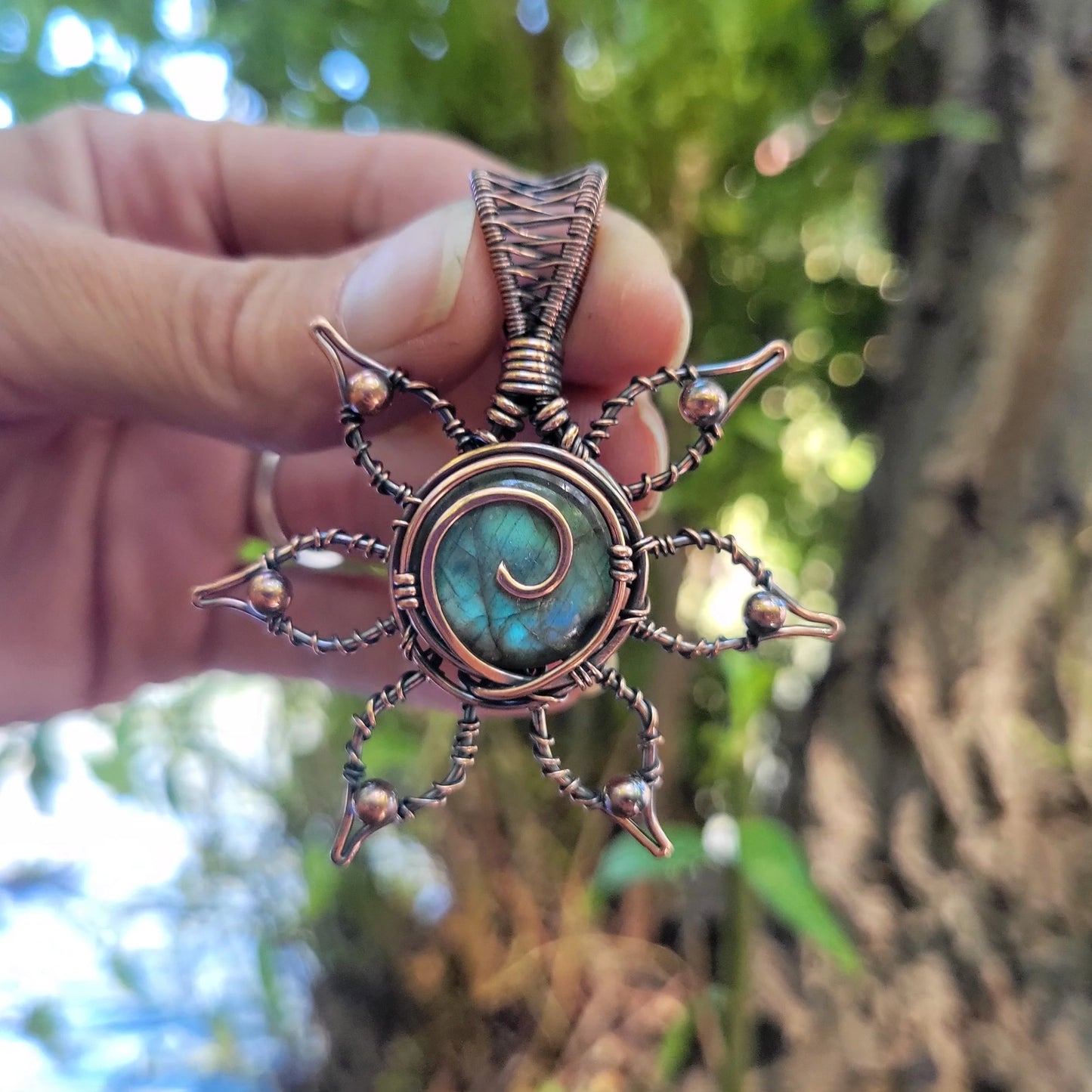 Handcrafted Labradorite Copper Flower Pendant Necklace — product image 7