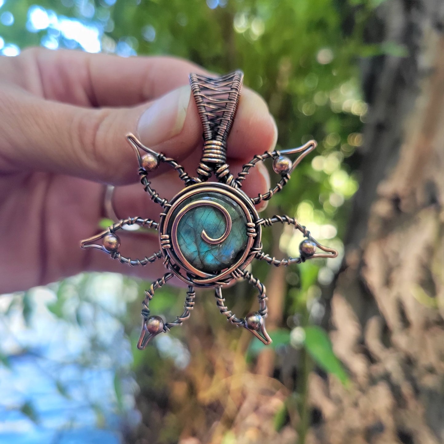 Handcrafted Labradorite Copper Flower Pendant Necklace — detail view