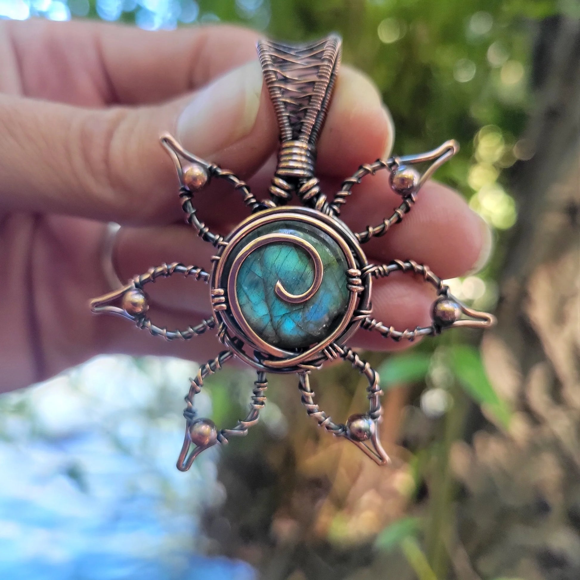 Handcrafted Labradorite Copper Flower Pendant Necklace — close-up